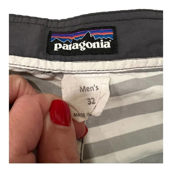 Patagonia Board Shorts Swim Trunks - Picture 4 of 5